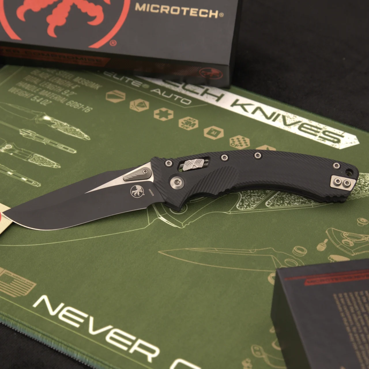 Microtech Amphibian Ram-Lok Black STD G-10 Black (137RL-1FLGTBK)