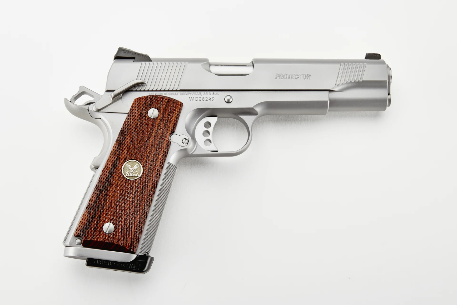 WILSON COMBAT PROTECTOR 45ACP 5" SS 8+1 CA
